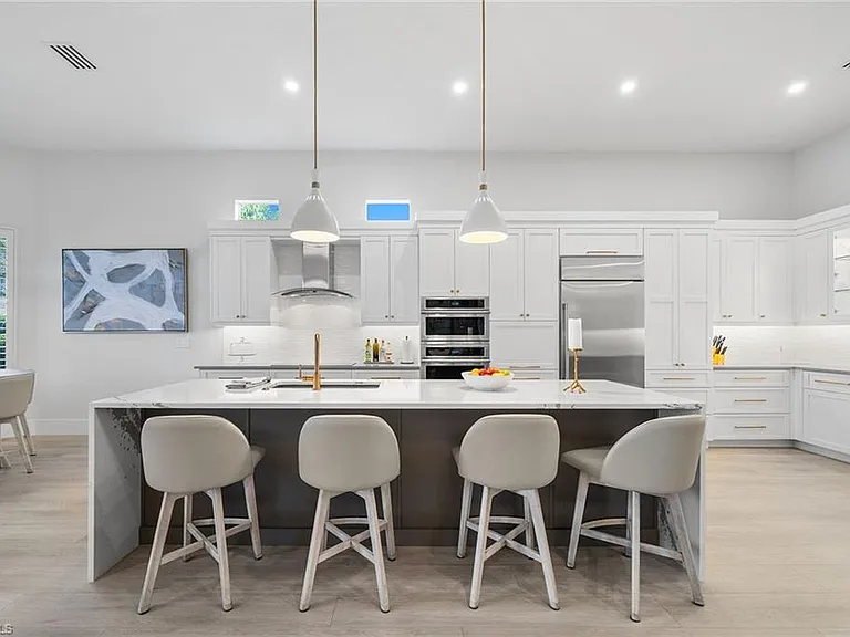 6597 Caldecott Dr — Photo 12