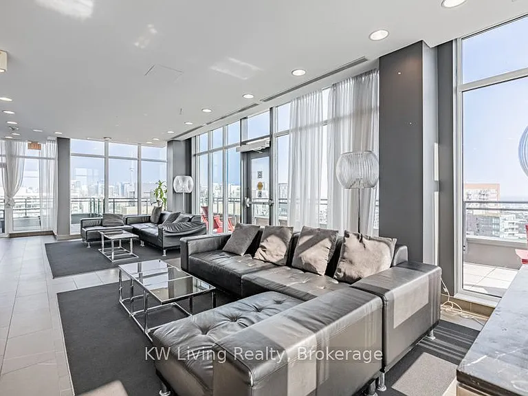 1171 Queen St W #305 — Photo 38