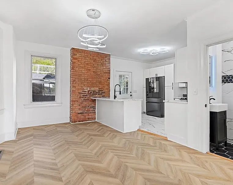 23 Craighead Street - 1 — Photo 3