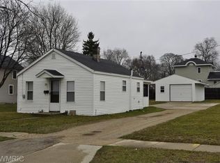 614 S Front St, Belding, MI 48809