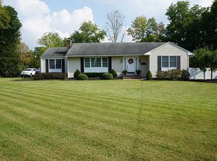 98 Hanover Rd, East Hanover, NJ 07936