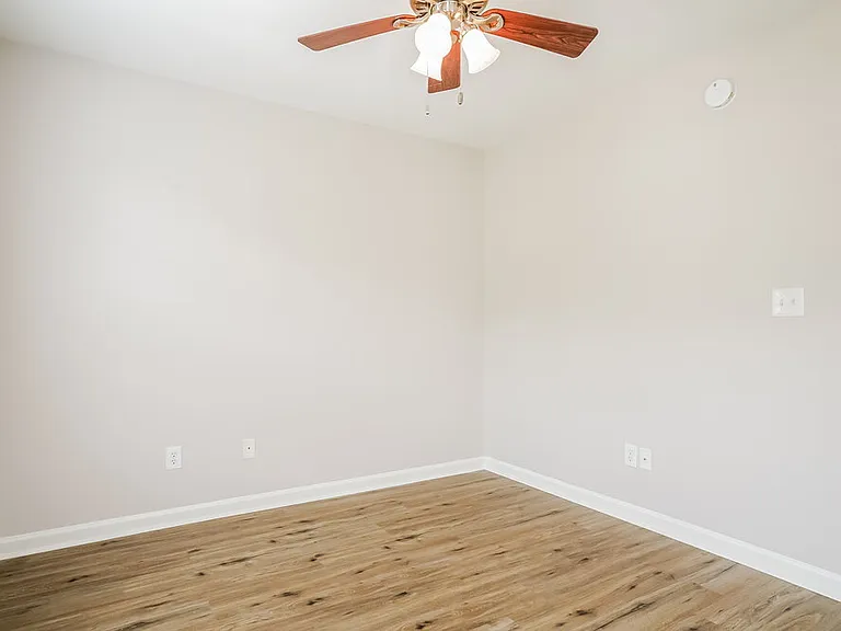113 Shad Boat Ln — Photo 11