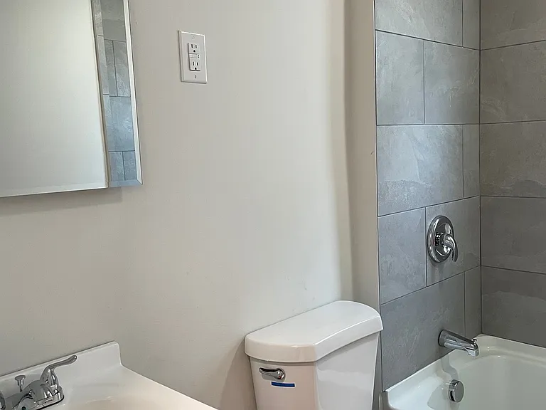 183 Lamson St #2 — Photo 8