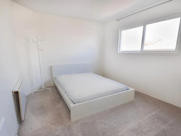 1300 Seacoast Dr #B — Photo 10