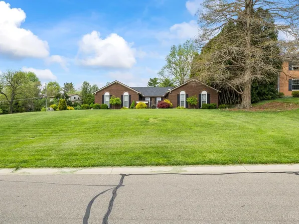 5901 Countryhills Dr, Cincinnati, OH 45233