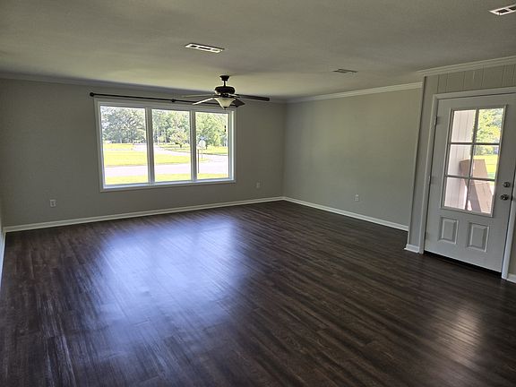 3rd image of 208 N Valley Hill Dr