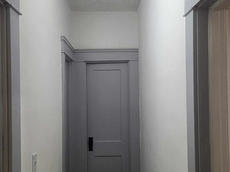 3006 E 130th St #2 — Photo 6