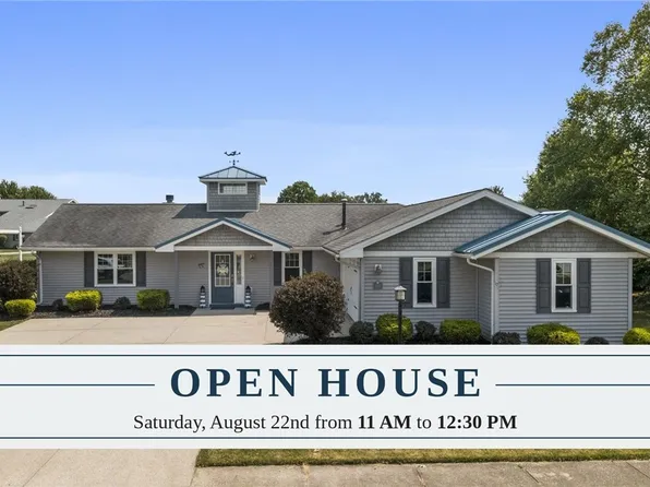1280 Surfside Cir, Aurora, OH 44202