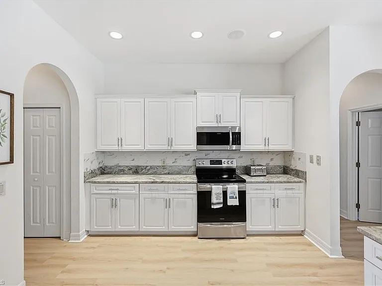 7673 Mulberry Ln — Photo 13
