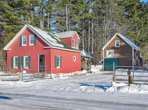 78 School Street, Effingham, NH 03882