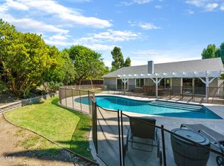 77 Briarwood Ln, Oak Park, CA 91377