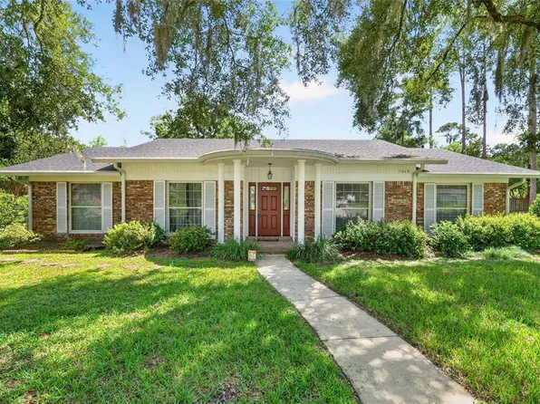 3949 NW 38TH PLACE, GAINESVILLE, FL 32606