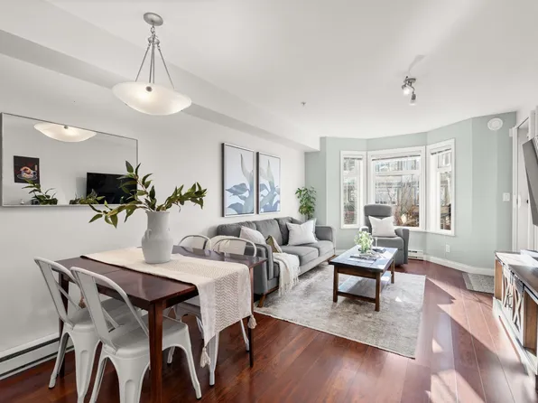 5660 201a St #236, Langley, BC V3A 6B8