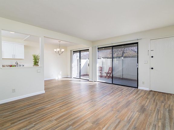 4th image of 1297 Landsburn Cir