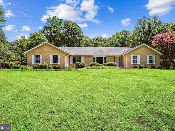 13200 Chestnut Oak Dr, Gaithersburg, MD 20878