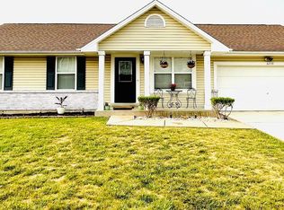 3259 Hyatt Ct, Saint Charles, MO 63303