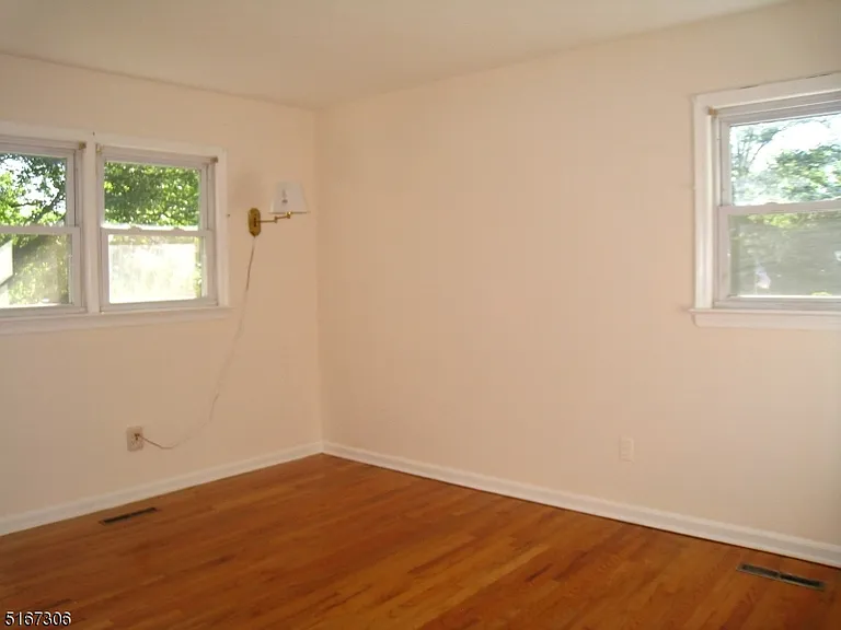 36 Cortright Rd — Photo 9