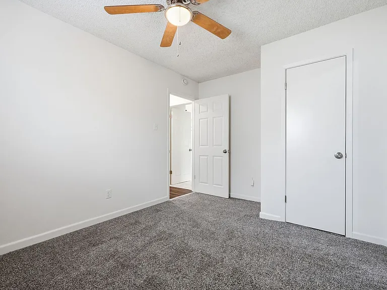 32 Cascabellas St — Photo 21