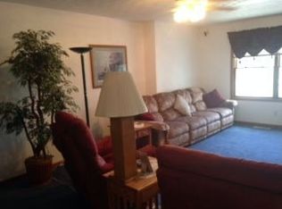 1113 W Church St, Kewanee, IL 61443