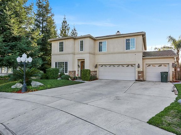 2nd image of 2409 N Oak Grove Ct