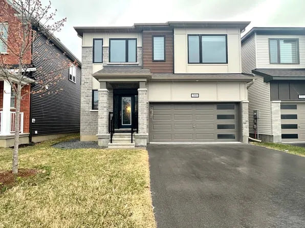 309 Crossway Ter, Ottawa, ON K2S 3A8