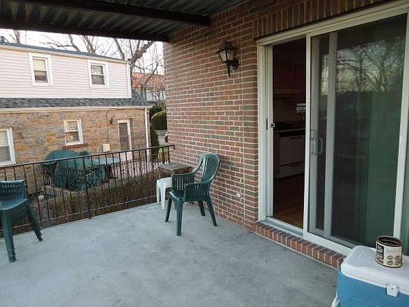 4th image of 81 Belmont Ave Floor 2