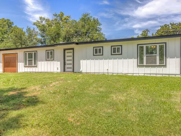 4541 E 32nd Pl, Tulsa, OK 74135