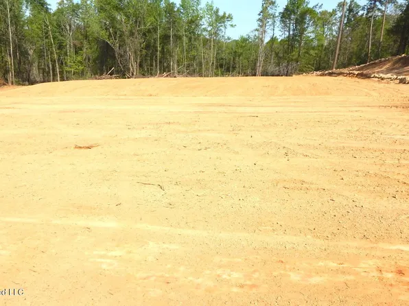 50 Nelia Rd, Grenada, MS 38901