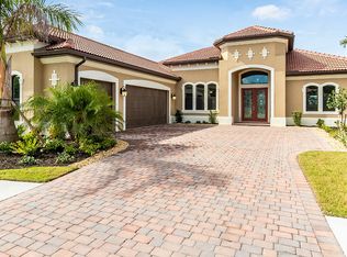 312 Maraviya Blvd, Nokomis, FL 34275