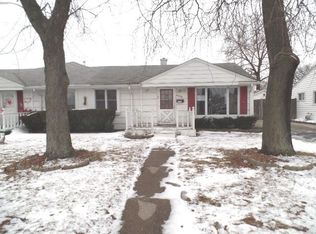 8788 S Duffy Ave, Hometown, IL 60456