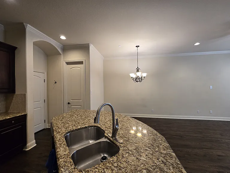 7924 Osborn Pkwy — Photo 48