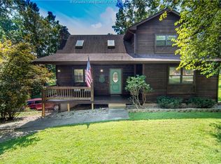 12 Deer Run, Hurricane, WV 25526