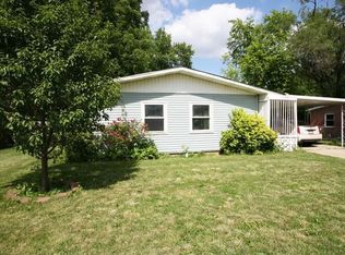 2032 Wilmington Pike, Dayton, OH 45420