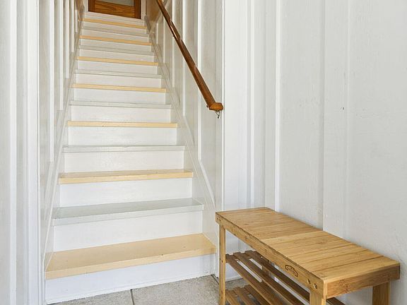4th image of 401 Carolina Beach Avenue S #B