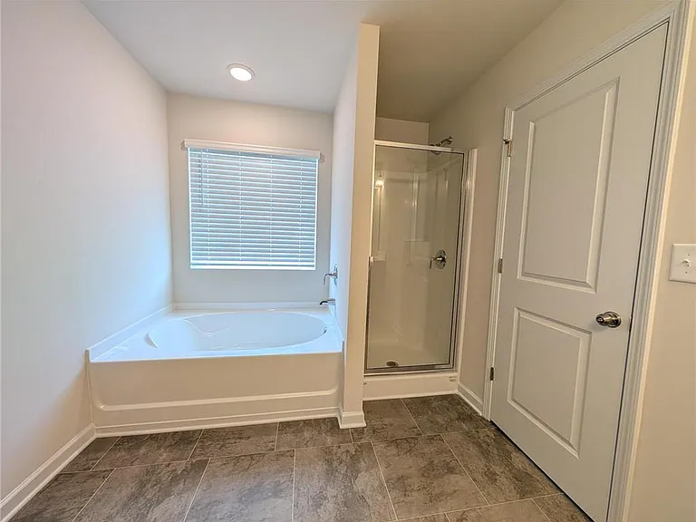 1354 Willow Brook Cir — Photo 14