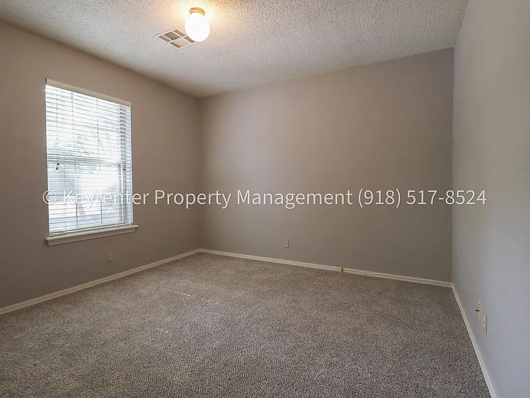 6246 S Yorktown Pl — Photo 18