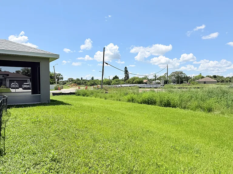 700 Connecticut Ln — Photo 47