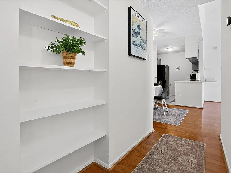 3770 Lovers Wood Ln #610 — Photo 17