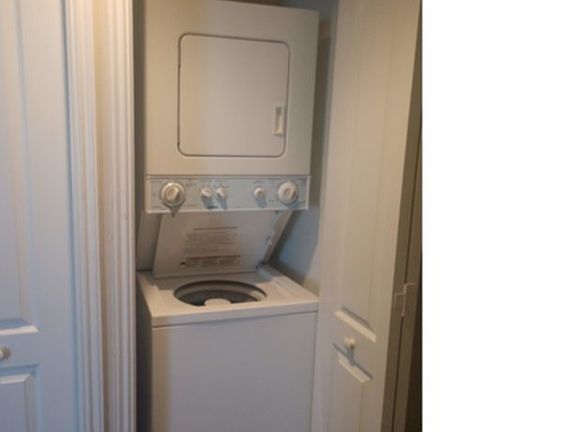 5th image of 4110 Castilla Cir APT 104