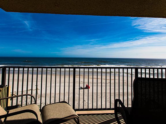 2nd image of 2100 Ocean Dr #5-E