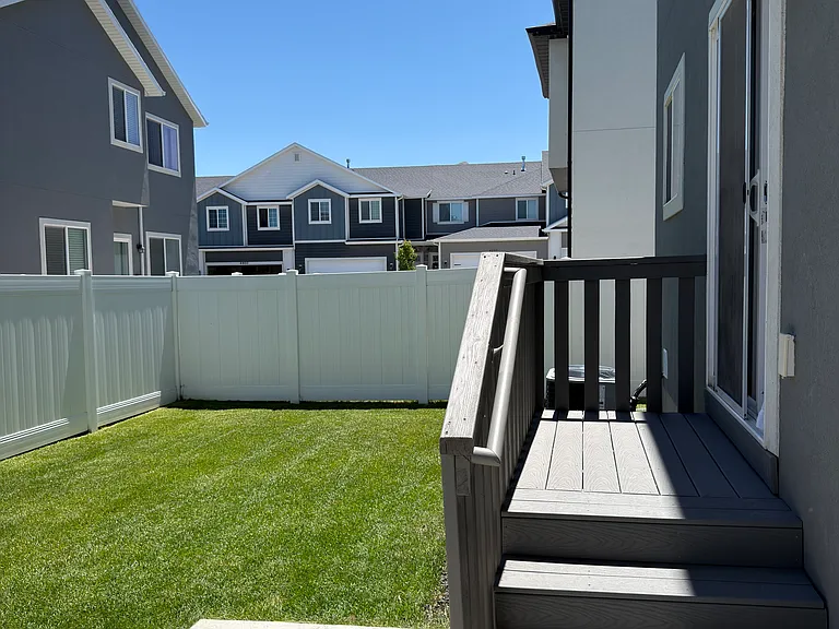 4889 E Breezy Patch Rd — Photo 5