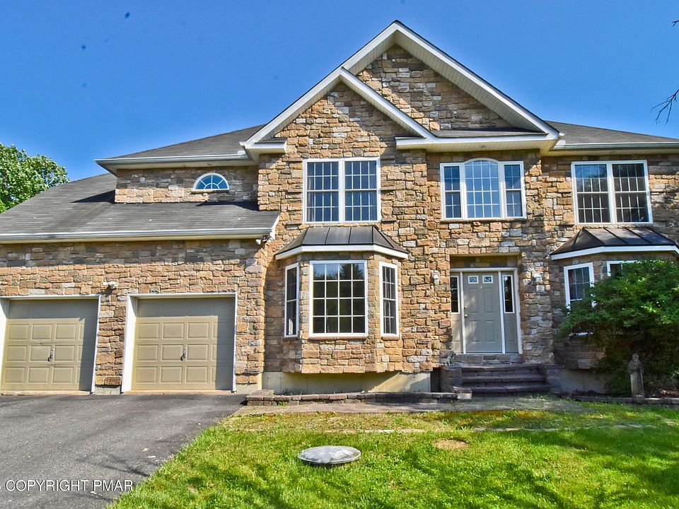 1st image of 130 Estate Dr