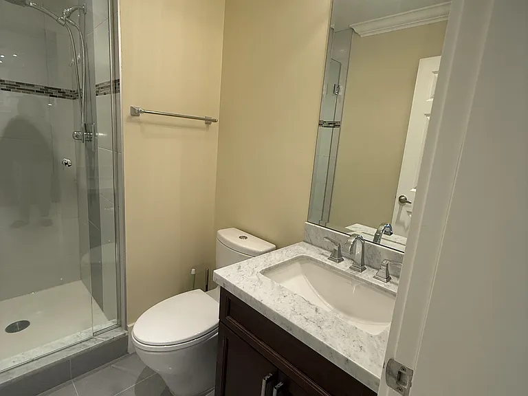 1877 W 37th Ave — Photo 11