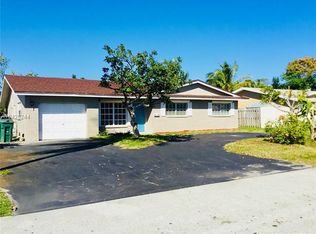 3131 NW 67th Ct, Fort Lauderdale, FL 33309