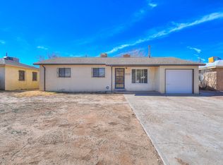 1037 Lester Dr NE, Albuquerque, NM 87112