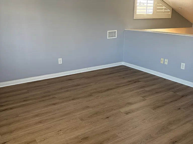 345 Avocado St #204B — Photo 13