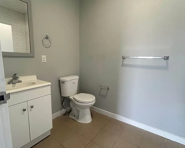146 Hamilton Ave #101 — Photo 4