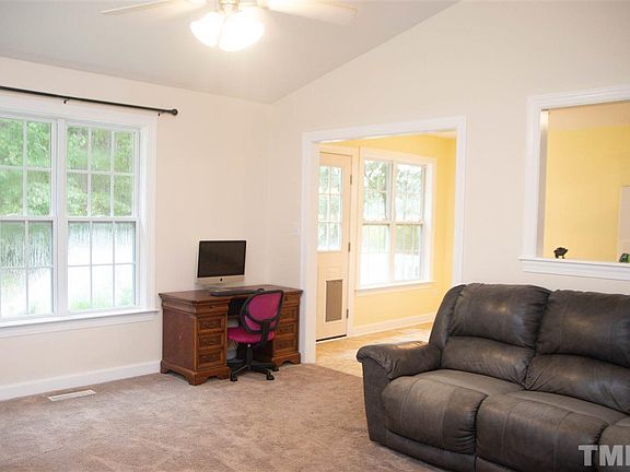 5th image of 195 Tangueray Dr
