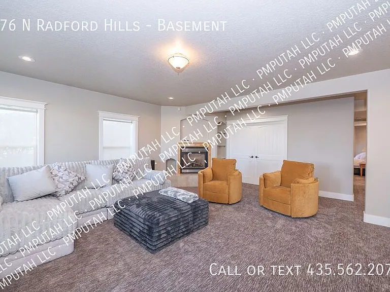 876 N Radford Ln #BASEMENT — Photo 16