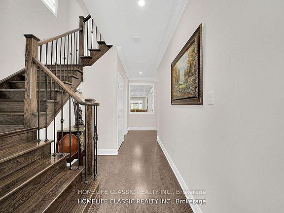 4th image of 105 McKenzie Way
